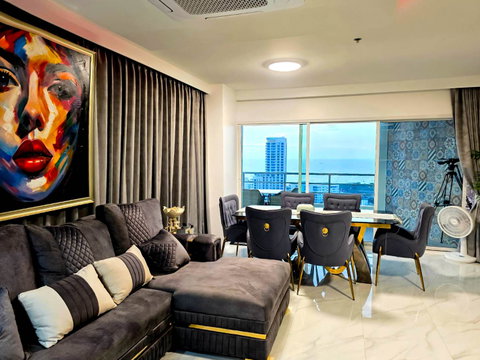 View Talay 3B Sea View Condominium for Sale in Pratumnak