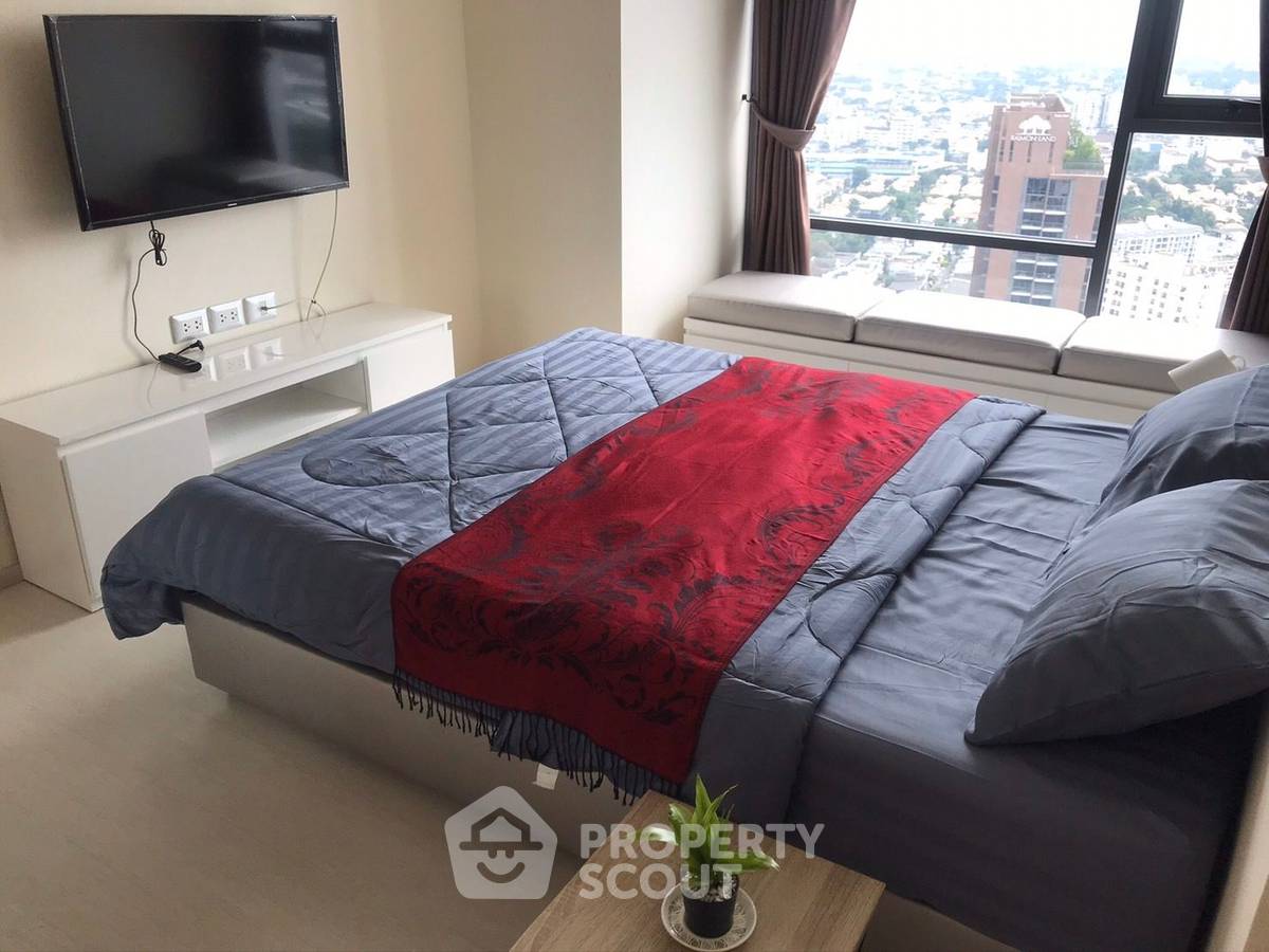 รูป คอนโด 1 ห้องนอน Rhythm Sukhumvit 42 ชั้น 33 ขนาด 45 ตร.ม. ห่าง BTS เอกมัย 200 ม. (ID 960216) - รูปที่ 1/6