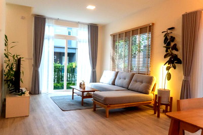 เช่าบ้านเดี่ยว ศาลหลักเมืองจังหวัดเชียงใหม่ : บ้านเช่า Pet Friendly 🐾 อณาสิริ 4 ห้องนอน แต่งครบ 2 ครัว พร้อมอยู่ (ฟรีส่วนกลาง/เน็ต/สวน)