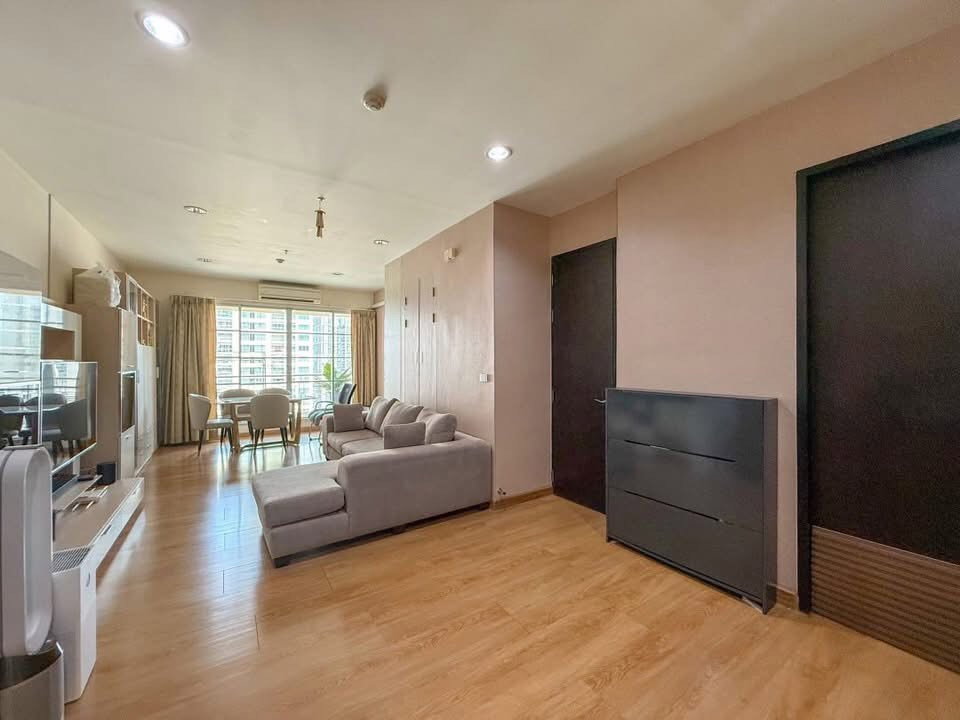 picture Baan Klang Krung Siam - Pathumwan - 4/12