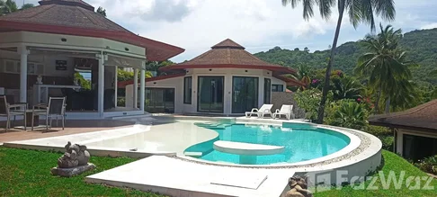 Exceptional Villa with Breathtaking Views & Cascading Design 1620742