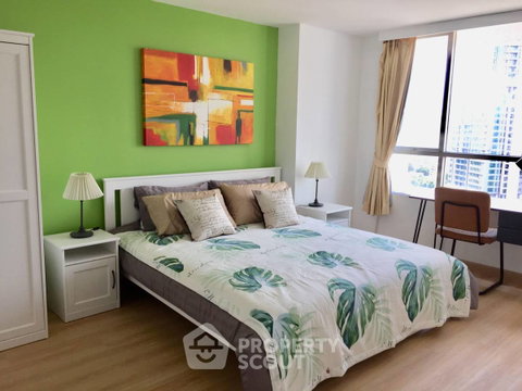 2-BR For Sale, Urbana Langsuan Condo, 400m to BTS Ratchadamri (ID 511913)