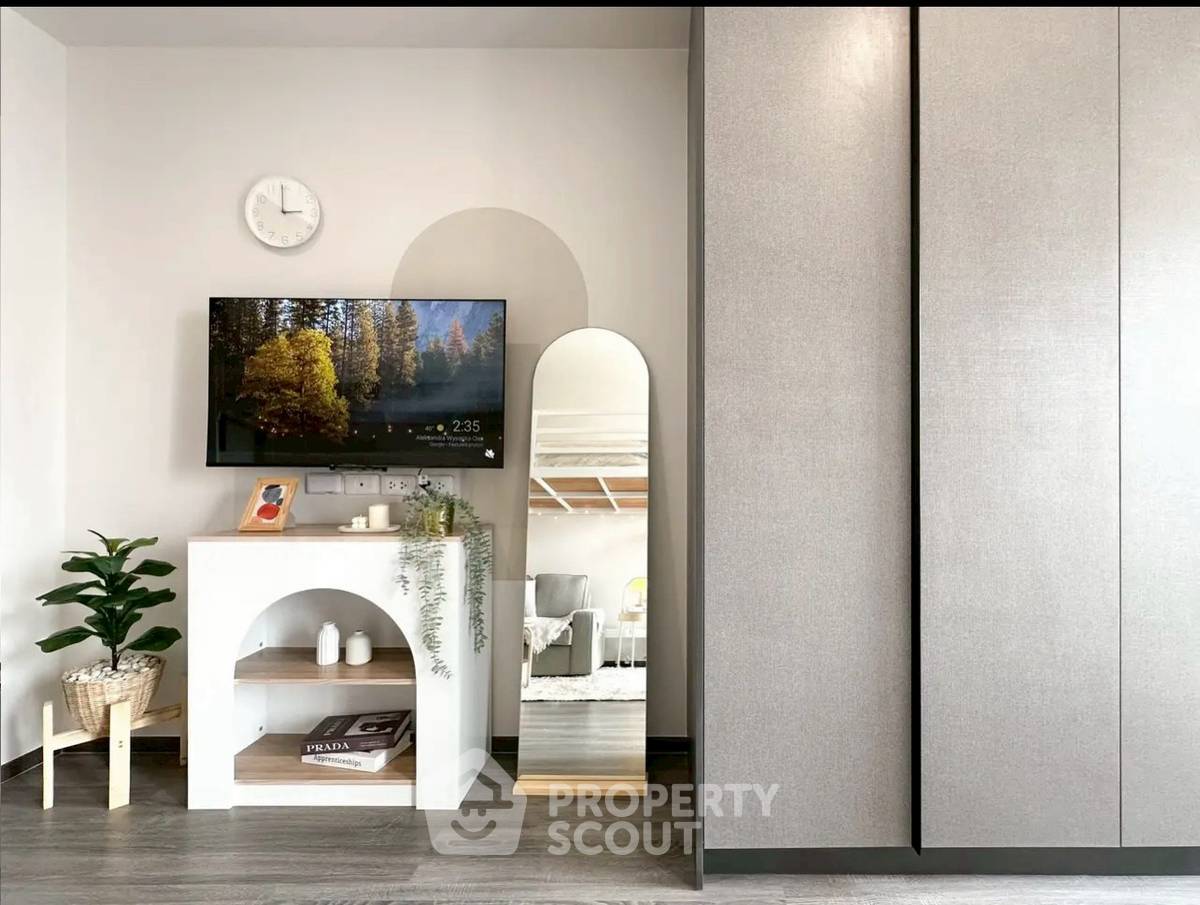 picture High-Floor 1-BR 29 Sqm at Ideo Chula Samyan, 400m to MRT Sam Yan (ID 2512191) - 2/14