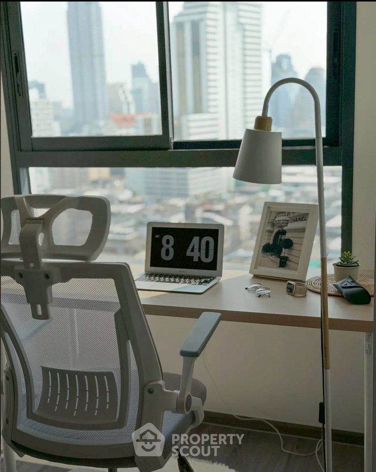 picture High-Floor 1-BR 29 Sqm at Ideo Chula Samyan, 400m to MRT Sam Yan (ID 2512191) - 14/14