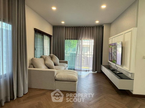 บ้านเดี่ยว 4 ห้องนอน ขายที่ บริทาเนีย บางนา-ศรีวารี ซอยสระโคกใหญ่ บางเสาธง สมุทรปราการ (ID 2511190)