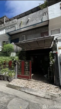 3 Storey Large townhouse 800 Meters to MRT Thapra 5921102