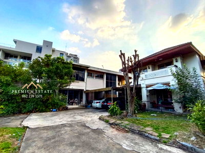 ที่ดิน ดองกิ มอลล์ ทองหล่อ   : 📍ขายด่วน! ที่ดินซอยเอกมัย 22 (ปรีดี 41) เนื้อที่ 289 ตรว. พร้อมบ้านเก่า 