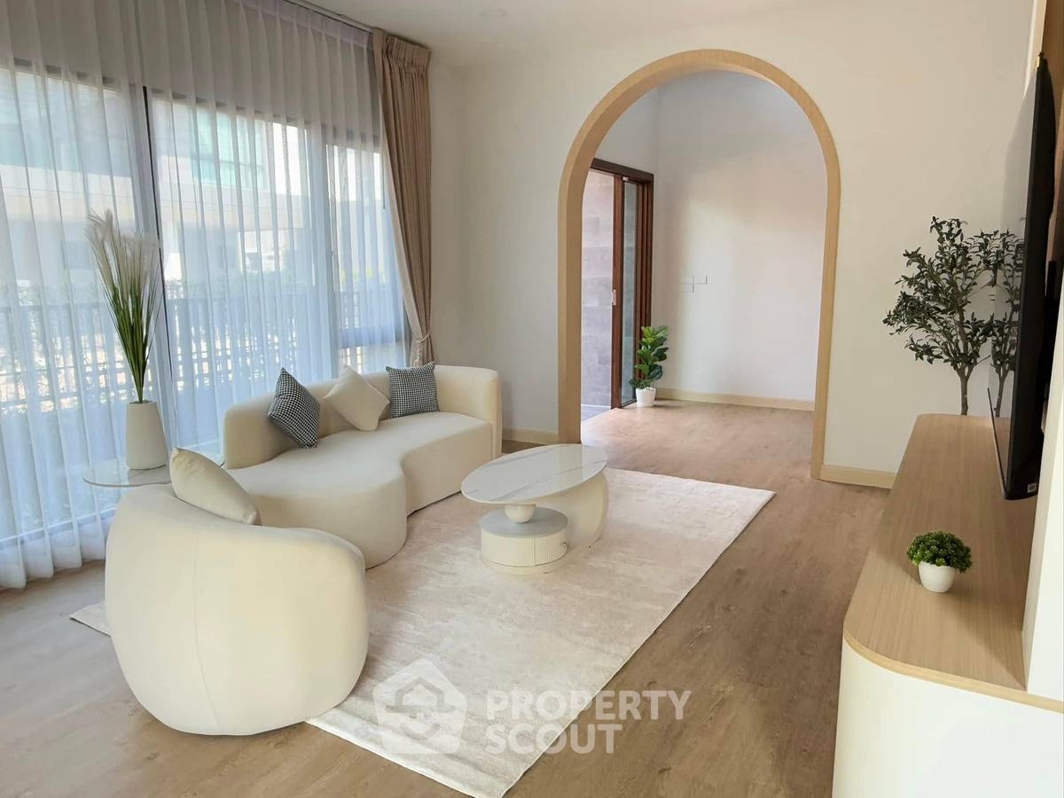 รูป บ้าน 4 ห้องนอนให้เช่า The City วัชรพล เขตสายไหม กรุงเทพ (ID 2032181) - รูปที่ 4/28
