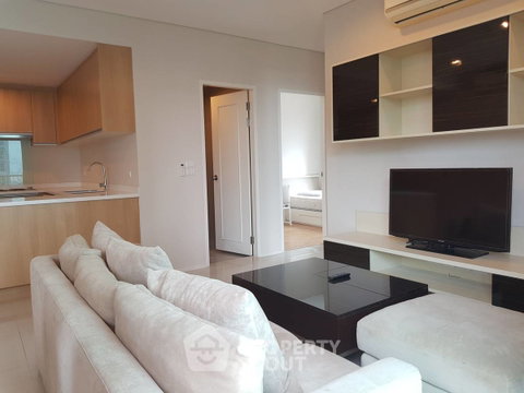 15th-Floor 2-BR 81 Sqm Condo At Villa Asoke, 200m to MRT Phetchaburi (ID 2510015)