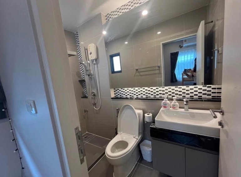 picture #R8573 🎉 040169 House for Rent, Burasiri  - 17/19