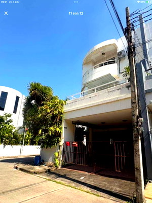 ทาวน์โฮมให้เช่า : #A124292 ✅ 4/1/69  ให้เช่าทาวน์เฮาส์ Prime Place 105📲📢สอบถาม ld line @condoboy