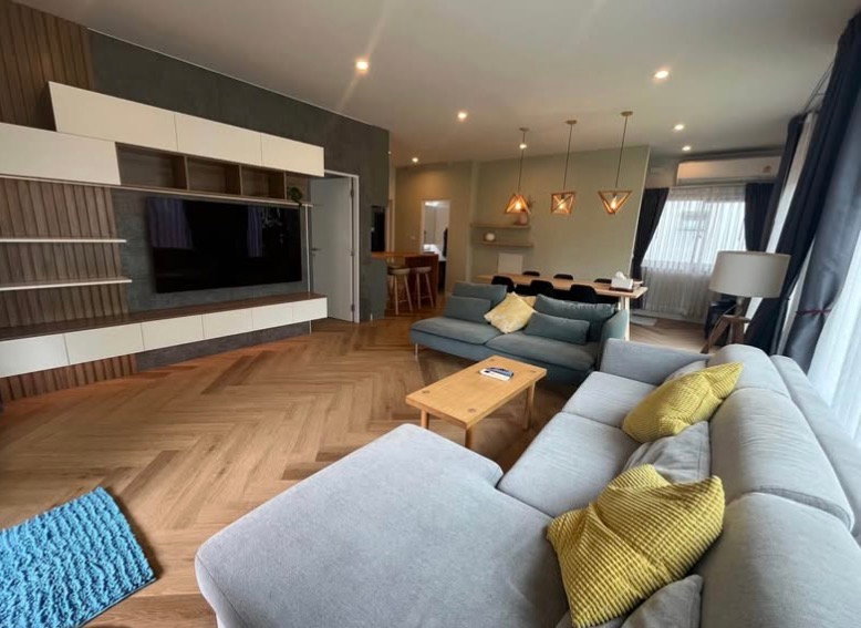 picture #R8573 🎉 040169 House for Rent, Burasiri  - 14/19