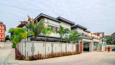 บ้านเดี่ยว วัดพระใหญ่ : HCZSR01 - ขายบ้านวิลล่า 4 ห้องนอน เซ็นสิริ มิดทาวน์