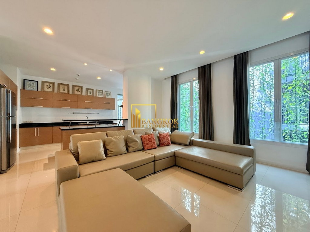 picture Impressive 4 Bed Luxury Apartment For Rent in Asoke Area - BR0971AP - 1/53
