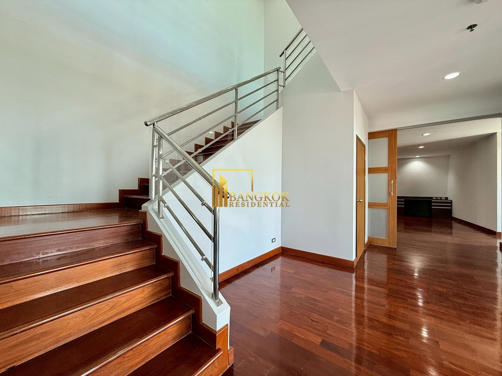 picture Expansive 5 Bedroom Penthouse Apartment in Phrom Phong - BR20103AP - 27/66