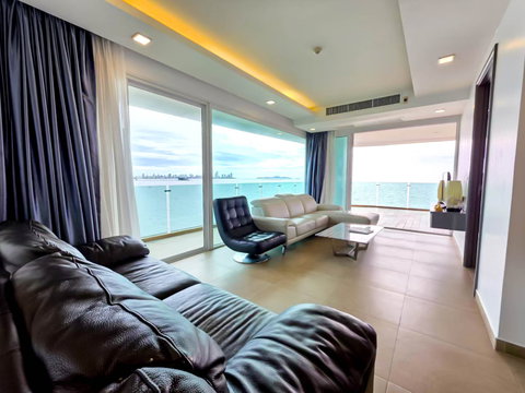 Paradise Ocean View 2 Bed beachfront condominium For Sale
