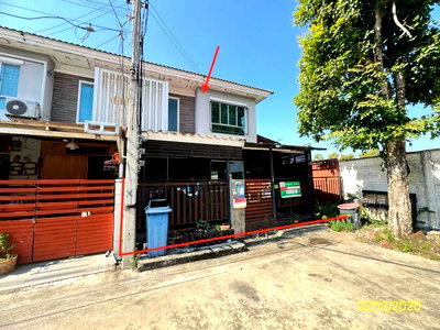 Townhouses for sale : TOWN HOUSE 24.1 Sq.w. Phuttha Mon Thon Nakhon Pathom for 1.6M