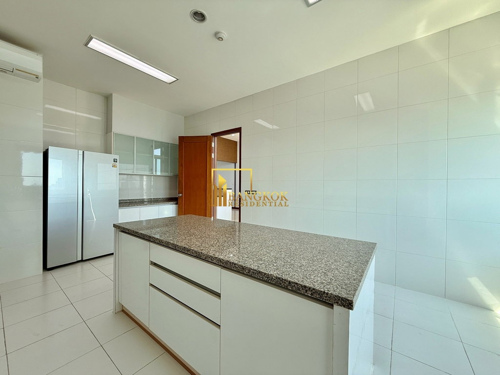 picture Expansive 5 Bedroom Penthouse Apartment in Phrom Phong - BR20103AP - 24/66