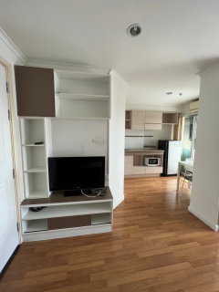 รูปภาพ Condo for rent, Lumpini Rama 4, Kluay Nam Thai. Beautiful room, fully furnished, with washing machine. Special price.