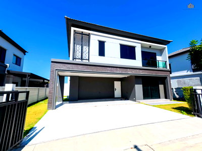 ขายบ้านเดี่ยว : ขายบ้านเดี่ยว แกรนด์ บริทาเนีย วงแหวน-รามอินทรา ขนาด 70.2 ตร.วา 4 ห้องนอน 4 ห้องน้ำ 3 ที่จอดรถ พร้อมเทคโนโลยีในบ้านสุดทันสมัย | #TPI-2690