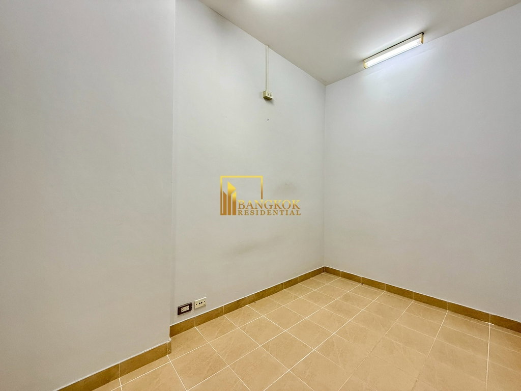 picture Expansive 5 Bedroom Penthouse Apartment in Phrom Phong - BR20103AP - 25/66