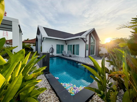 Nordic Pool Villa Mabprachan, East Pattaya 3 Bedroom Pool Villa