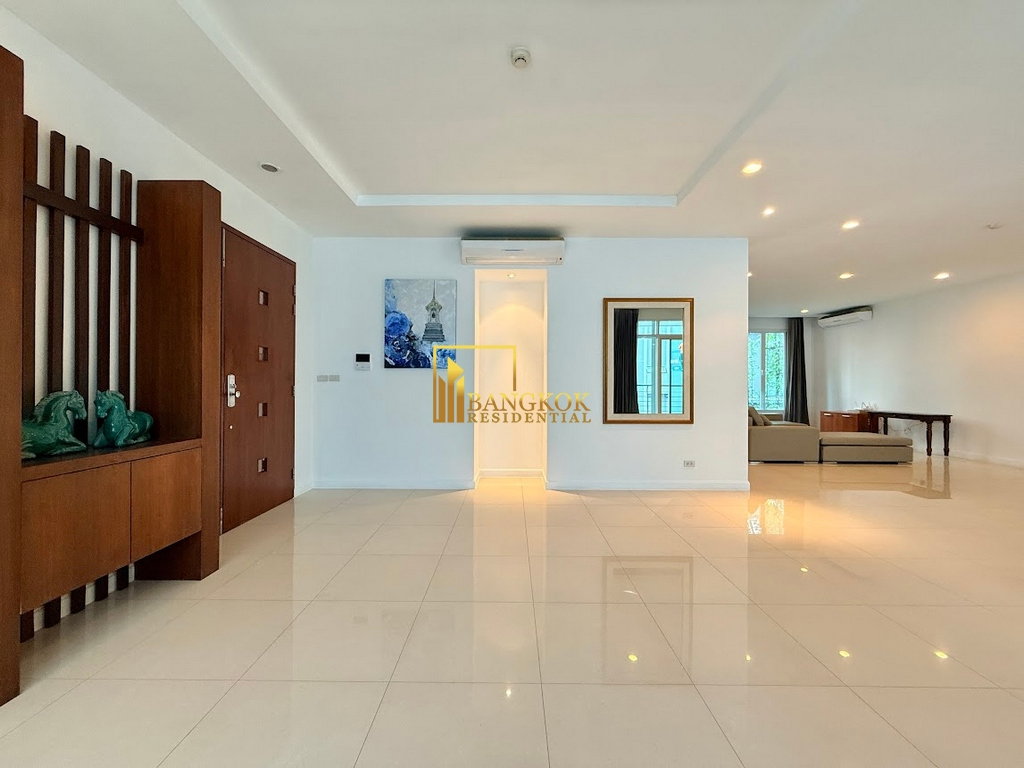 picture Impressive 4 Bed Luxury Apartment For Rent in Asoke Area - BR0971AP - 8/53
