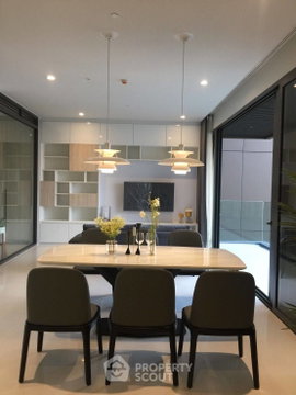 16th-Floor 2-BR At Vittorio Sukhumvit 39, 100m From BTS Phrom Phong (ID 2524450)