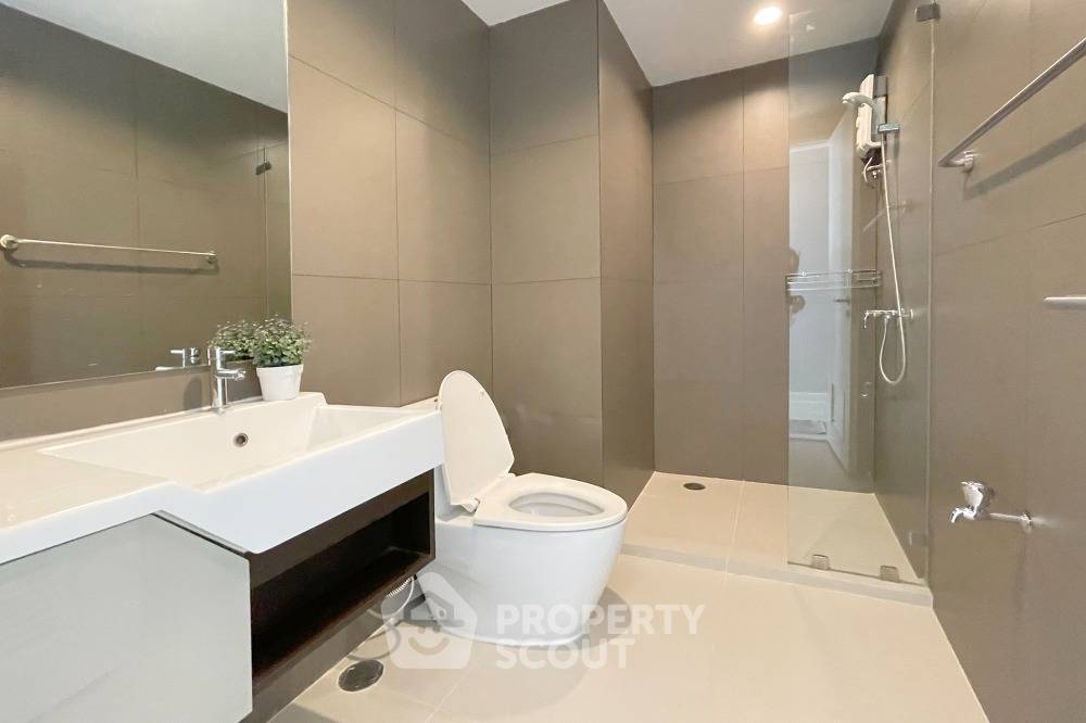รูป คอนโด 2 ห้องนอน 70 ตร.ม. ชั้น 25 ที่ อัพ เอกมัย ใกล้ ARL รามคำแหง (ID 1815166) - รูปที่ 8/11
