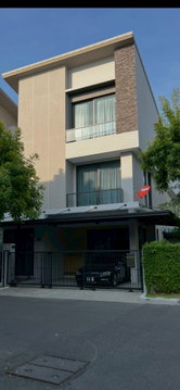 ขาย  บ้านเดี่ยว 3 ชั้น 4 ห้องนอน ที่ บ้านกลางเมืองคลาสเซ่ เอกมัย-รามอินทรา, ใกล้ ห้างThe Walk เกษตร-นวมินทร์