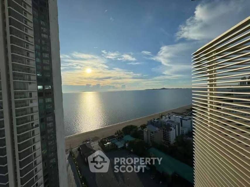 รูป คอนโด 1 ห้องนอน ขนาด 102 ตร.ม. ชั้นสูง 25 ที่ Reflection Jomtien Beach Pattaya (ID 2422275) - รูปที่ 2/12