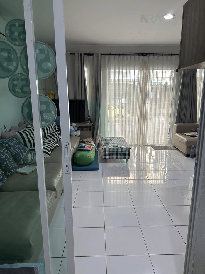 รูป 📌 ขายทาวน์เฮาส์ โครงการ บ้านกลางเมือง ศรีนครินทร์ 3 ชั้น 3 ห้องนอน 4 ห้องน้ำ - รูปที่ 2/8