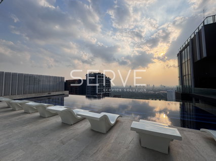Studio with Partition Nice Room Good Location BTS Ha Yaek Lat Phrao & MRT Phahon Yothin @ Life Ladprao