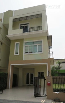 📌 ให้เช่าทาวน์เฮาส์ 3 ชั้น บ้านลภาวัน 17 3 ห้องนอน 4 ห้องน้ำ