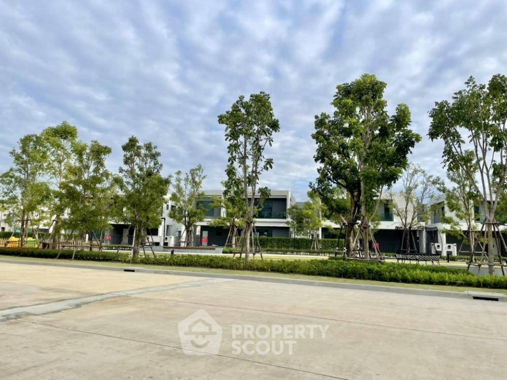 รูป บ้าน 4 ห้องนอน ขนาด 260 ตร.ม. ขายที่ เซ็นโทร บางนา (ID 1448920) - รูปที่ 6/10