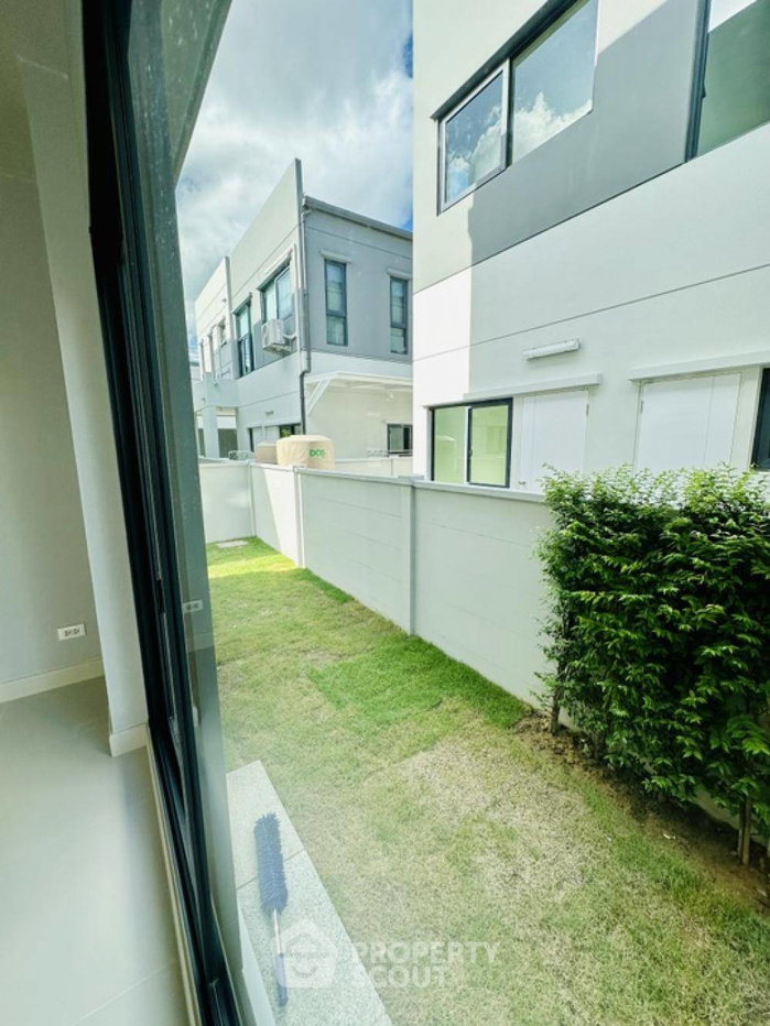 รูป บ้าน 4 ห้องนอน ขนาด 260 ตร.ม. ขายที่ เซ็นโทร บางนา (ID 1448920) - รูปที่ 4/10