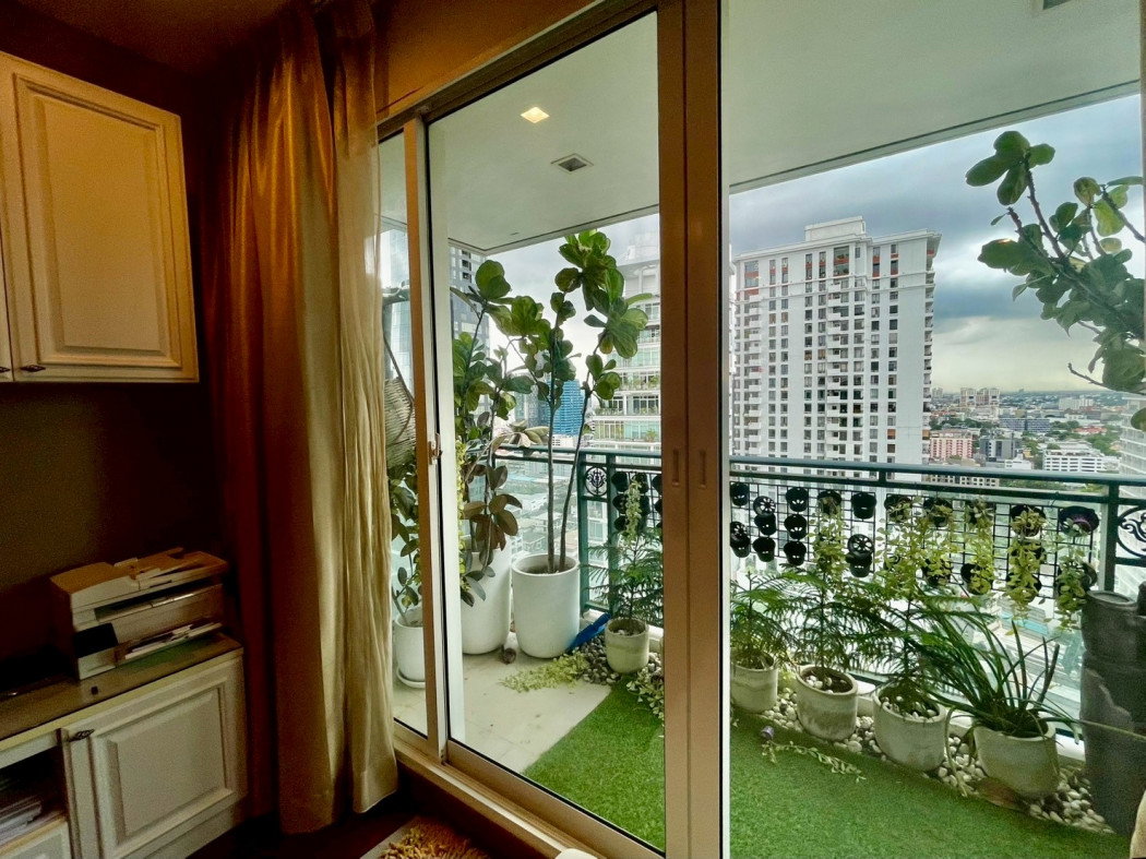 รูป ขายคอนโด IVY THONGLOR - 86 ตร.ม. ชั้น 22 วิวถนนทองหล่อ พร้อมบิ้วอิน - รูปที่ 9/12