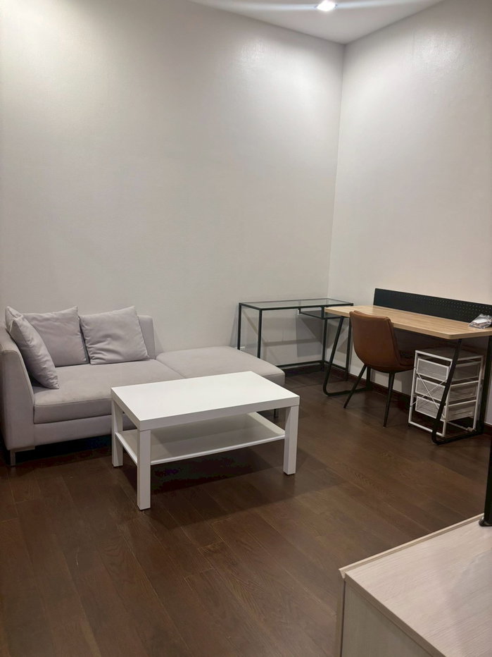 รูป พร้อมจบลดได้อีก - Studio Type 30 Sq.m. 22k เฟอร์ครบพร้อมเข้าอยู่  - รูปที่ 1/8