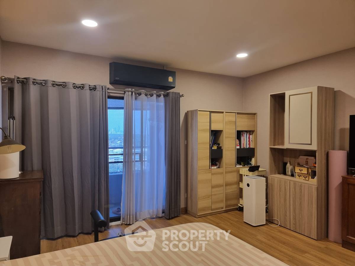 รูป คอนโด 2 ห้องนอน Country Complex Bangna ชั้น 16 ใกล้ BTS บางนา 📍 (ID 1238980) - รูปที่ 3/14