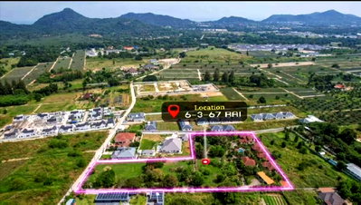 Apartment building for sale Prachaubkirikhan : For Sale: Mountain View Resort-Style Property with 5 Houses on 6-3-67 Rai of Land in Hua Hin, Price: Only 26.8 Million THB ( 9,685 Baht/Sq w.)