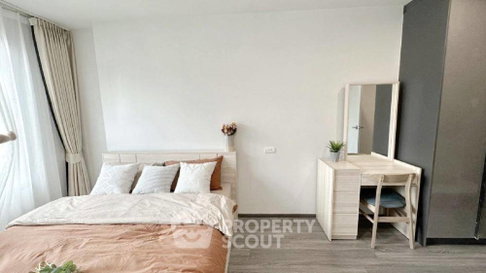 High-Floor 2-BR At Ideo Chula Samyan Near MRT Sam Yan (ID 2215506)