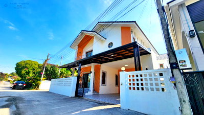 เช่าบ้านเดี่ยว ม.นอร์ท-เชียงใหม่ : บ้านเช่าใหม่เอี่ยม หลังใหญ่ 4 นอน 3 น้ำ ! ใกล้กาดฝรั่ง 2 นาที  ใกล้โรงเรียนนานาชาติหลายแห่ง รับสัตว์เลี้ยง @หางดง
