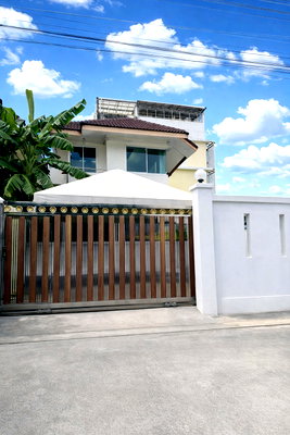 ขายบ้านเดี่ยว : 🏡 ขายบ้านเดี่ยว ลาดพร้าว ทำเลดี  🚆 MRT ลาดพร้าว 101 สายสีเหลือง 🛍️ The Mall บางกะปิ