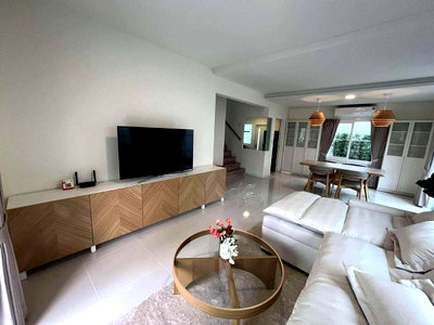 Houses for rent Samut Prakarn : 💥CP-9817💥 House for rent in Villaggio 3 Srinakarin - Bangna project. 👉Add Line @rangrak