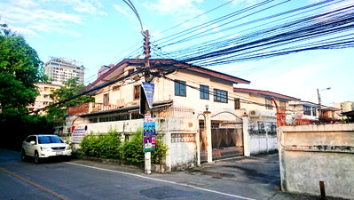 บ้านเดี่ยว ถนนสุขุมวิท : บ้านทำเลดี ใกล้ บีทีเอสแบริ่ง สุขุมวิท 