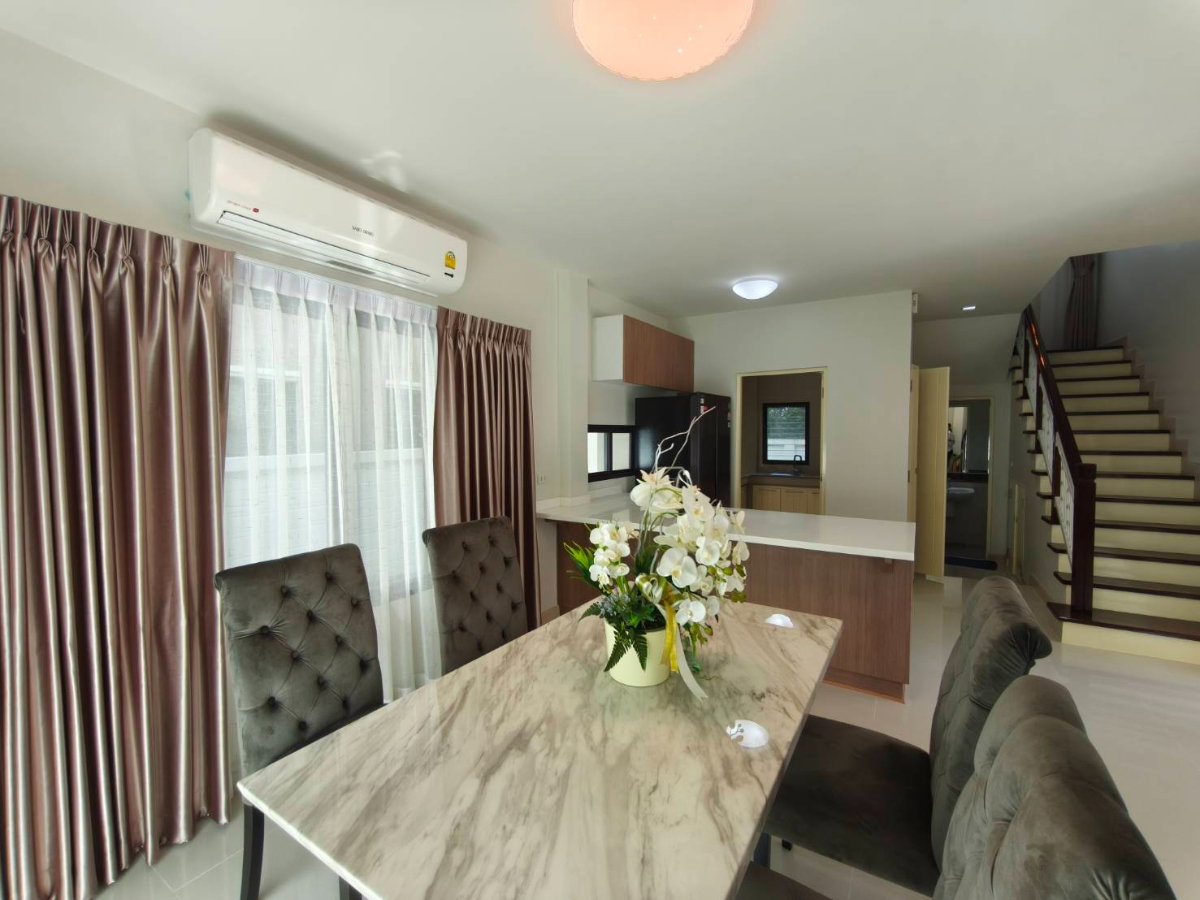 รูป บ้านเดี่ยว เศรษฐสิริ วัชรพล สภาพดี ถูกสุด พร้อมอยู่ - รูปที่ 2/19