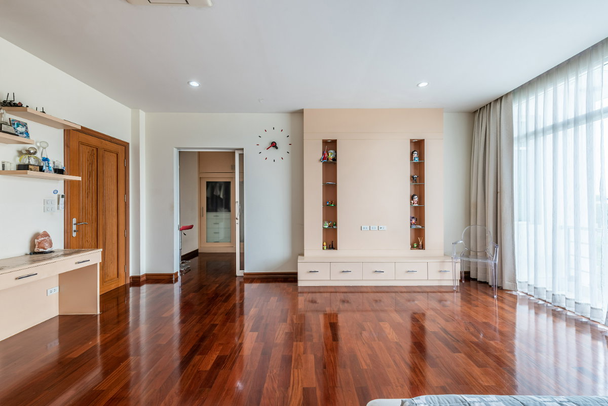 รูป ขายบ้านเดี่ยว Luxury ปัญญาอินทรา P5 ที่ดิน 1 ไร่ครึ่ง พร้อมสระว่ายน้ำ และเรือนรับรอง ใกล้สนามกอล์ฟปัญญา แฟชั่นไอส์แลนด์ - รูปที่ 43/46