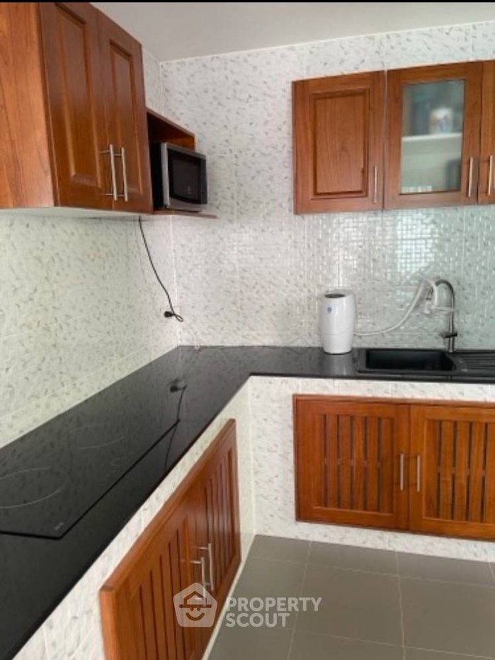 รูป บ้านแฝด 3 ห้องนอน ขาย บ้านวิลลาจจิโอ ประชาอุทิศ 90 ใน นาจล่องบางปลากด (ID 1994108) - รูปที่ 11/14