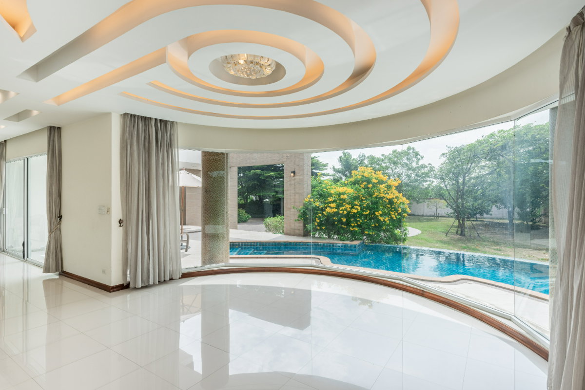 รูป ขายบ้านเดี่ยว Luxury ปัญญาอินทรา P5 ที่ดิน 1 ไร่ครึ่ง พร้อมสระว่ายน้ำ และเรือนรับรอง ใกล้สนามกอล์ฟปัญญา แฟชั่นไอส์แลนด์ - รูปที่ 11/46