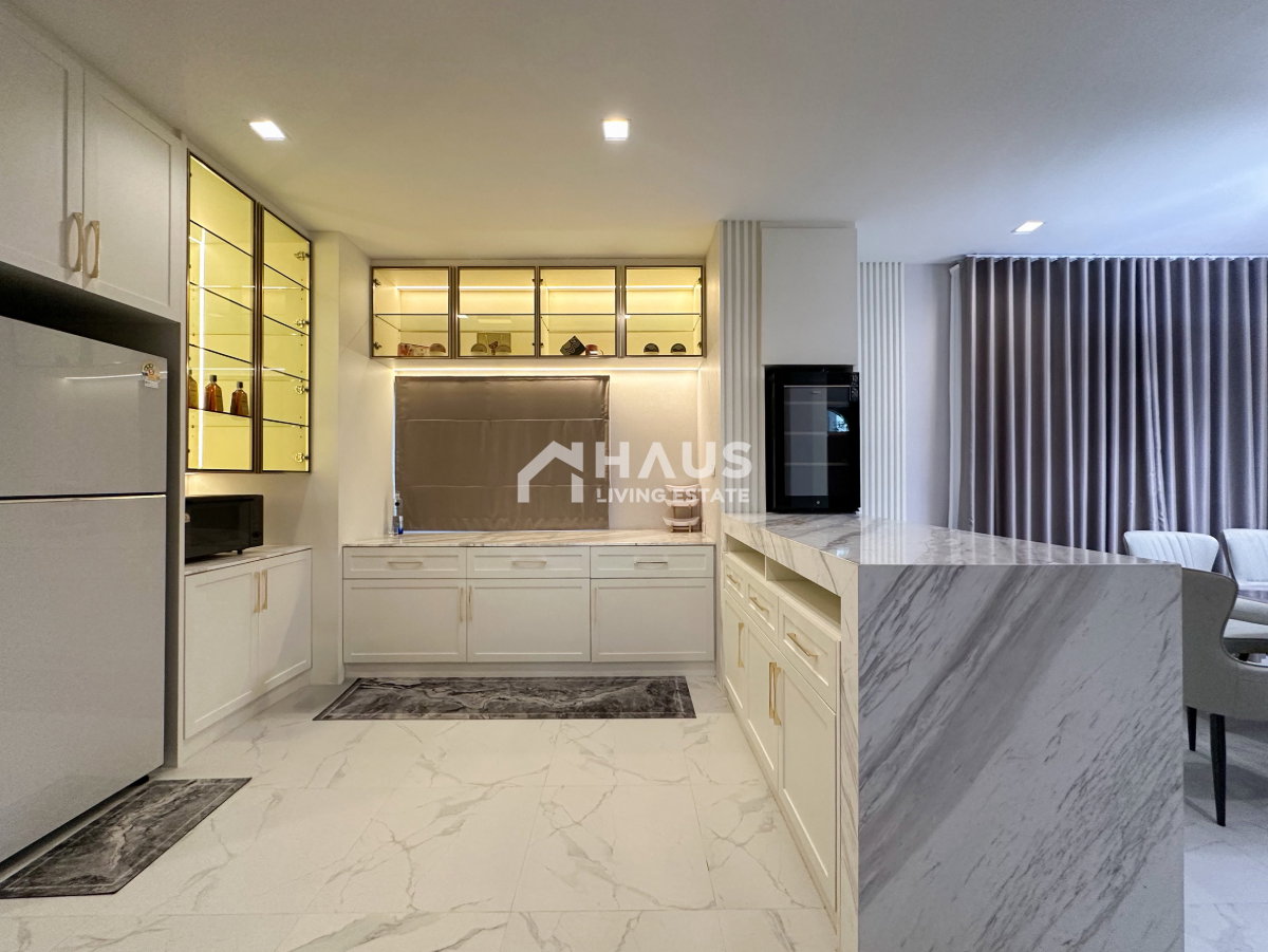 picture Bangkok Boulevard Westgate / 4 Bedrooms #HBGY009 - 6/18
